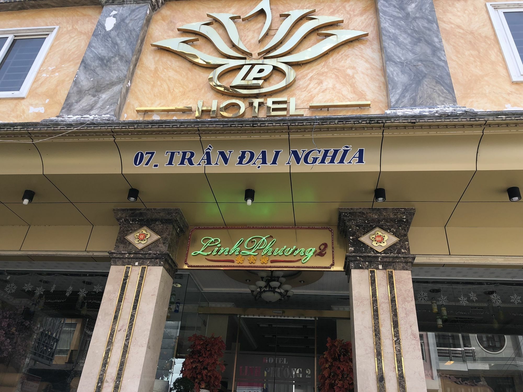 Linh Phuong 2 Hotel Can Tho Exterior photo